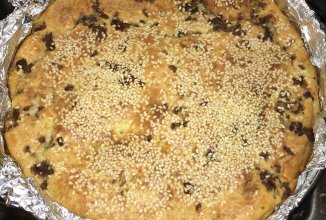 Быстрый заливной пирог с мясом и картошкой