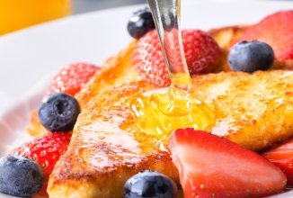 Французский тостер с фруктами