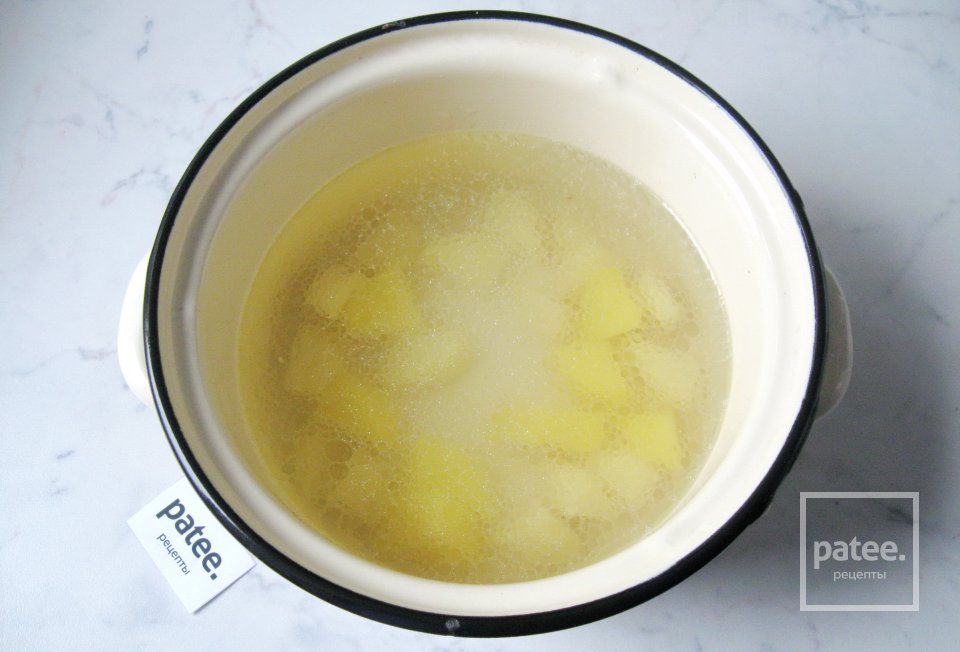 Куриный суп с морковными клецками для детей - Шаг 4