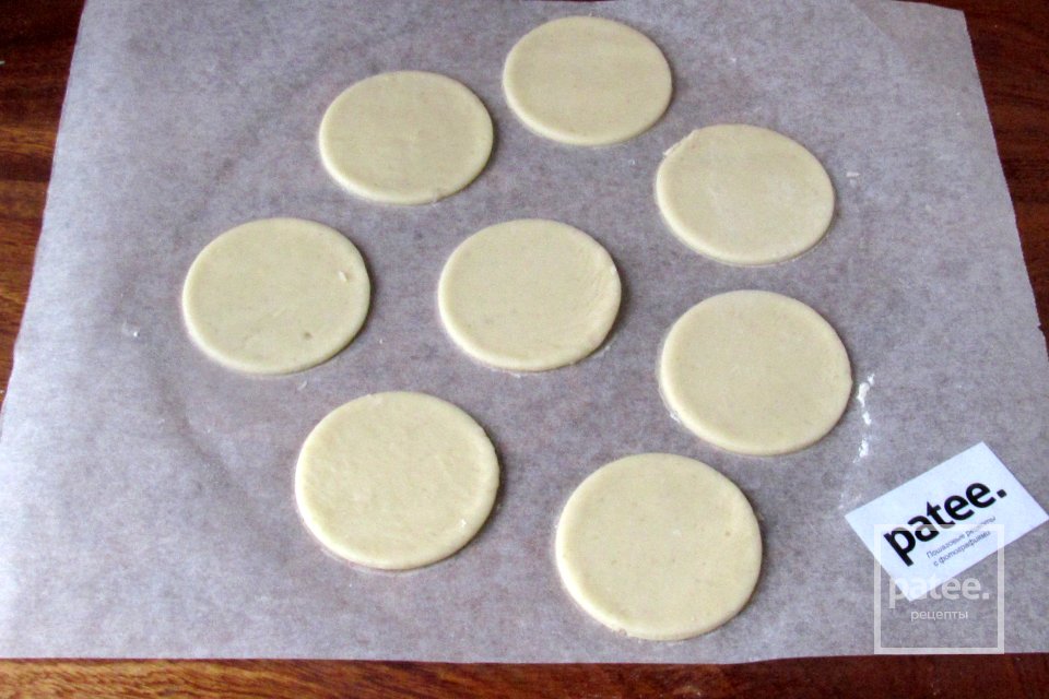 Новогоднее печенье Тающие снеговики - Шаг 12