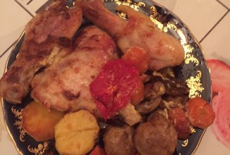 Окорочок запеченная с грибами