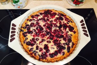 Вишнево-творожный тарт