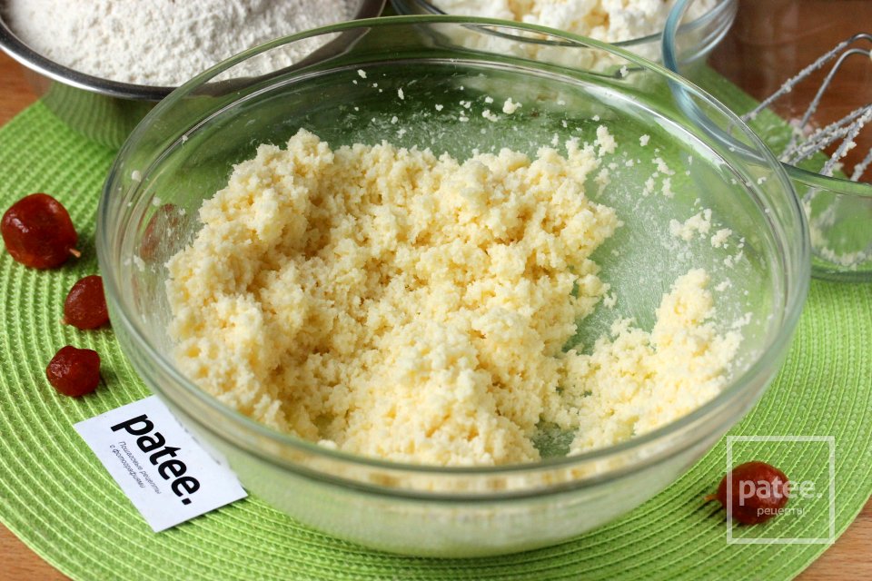 Творожный кекс с цукатами кумквата - Шаг 3