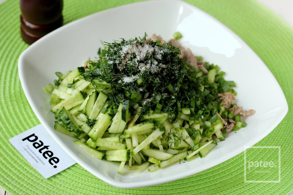 Салат с вареной говядиной и огурцом - Шаг 7