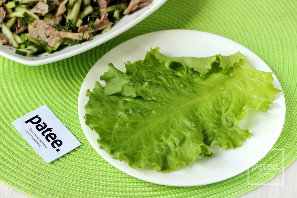 Салат с вареной говядиной и огурцом - Шаг 9