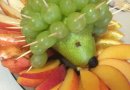 Ежик фруктовый