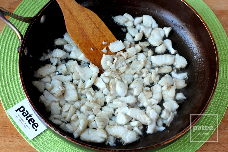 Жульен из рыбы с грибами - Шаг 5