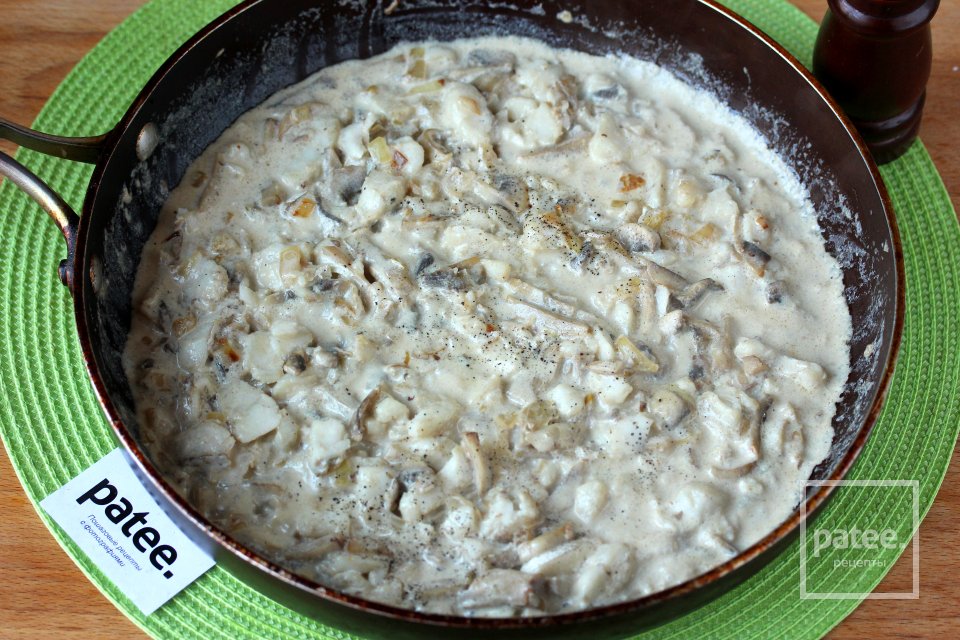 Жульен из рыбы с грибами - Шаг 10