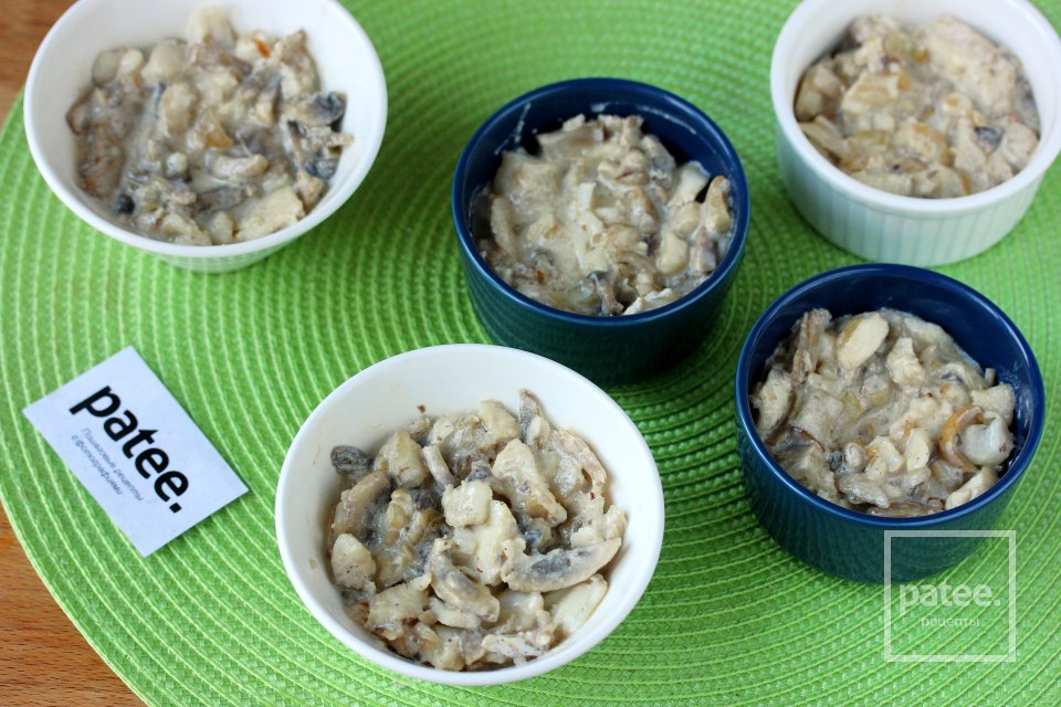 Жульен из рыбы с грибами - Шаг 11