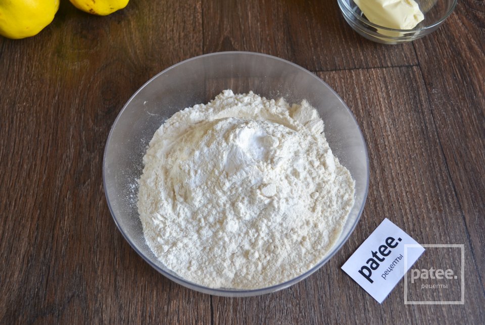 Медовый кекс с айвой в мультиварке - Шаг 5