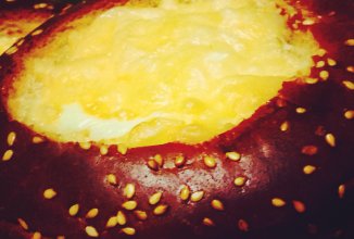 Булочки запечённые с яйцом и сыром