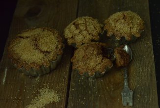 коричные кексы с хрустящей сахарной корочкой