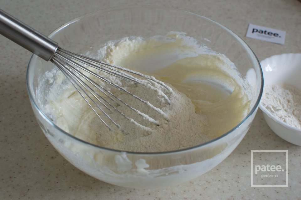 Творожные оладьи - Шаг 8