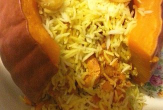 Плов с курицей в тыкве