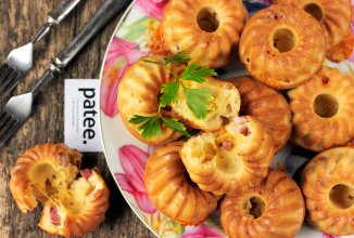 Кексы с сыром и ветчиной