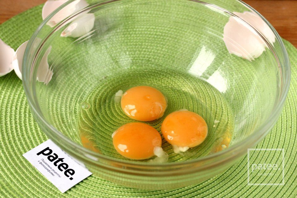 Кексы с сыром и ветчиной - Шаг 2