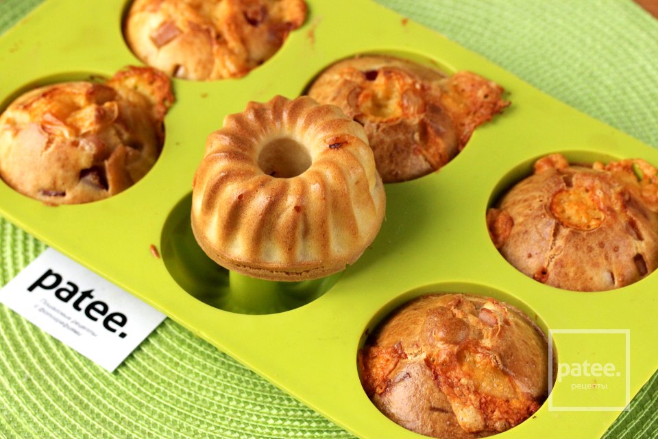 Кексы с сыром и ветчиной - Шаг 12