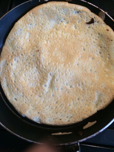 Майонезные блинчики с красной рыбой. - Шаг 1