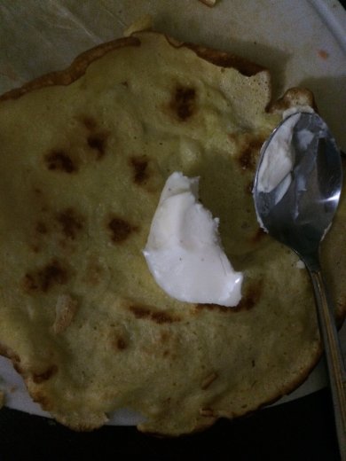 Майонезные блинчики с красной рыбой. - Шаг 2