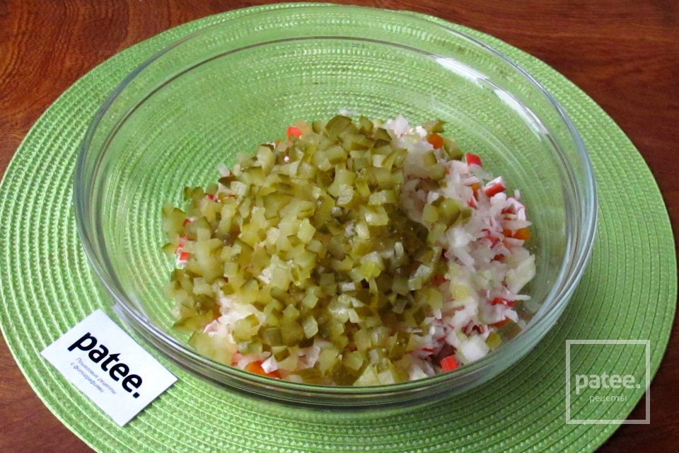 Салат Оливье с крабовыми палочками - Шаг 11