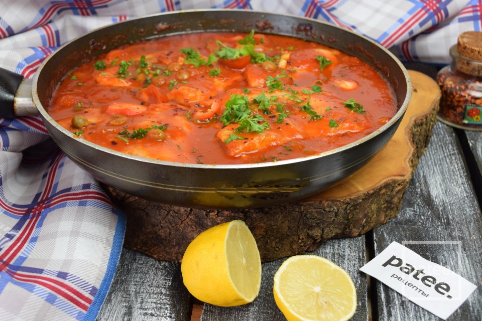 Тилапия в томатном соусе с консервированным нутом - Шаг 11