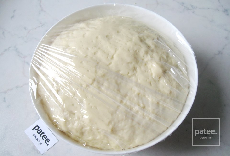 Булочки с вишней и штрейзелем - Шаг 8