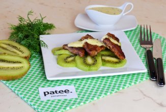 Свинина с соусом из киви