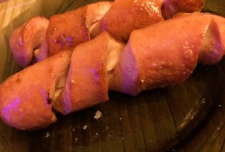 Весёлые сосиски ))