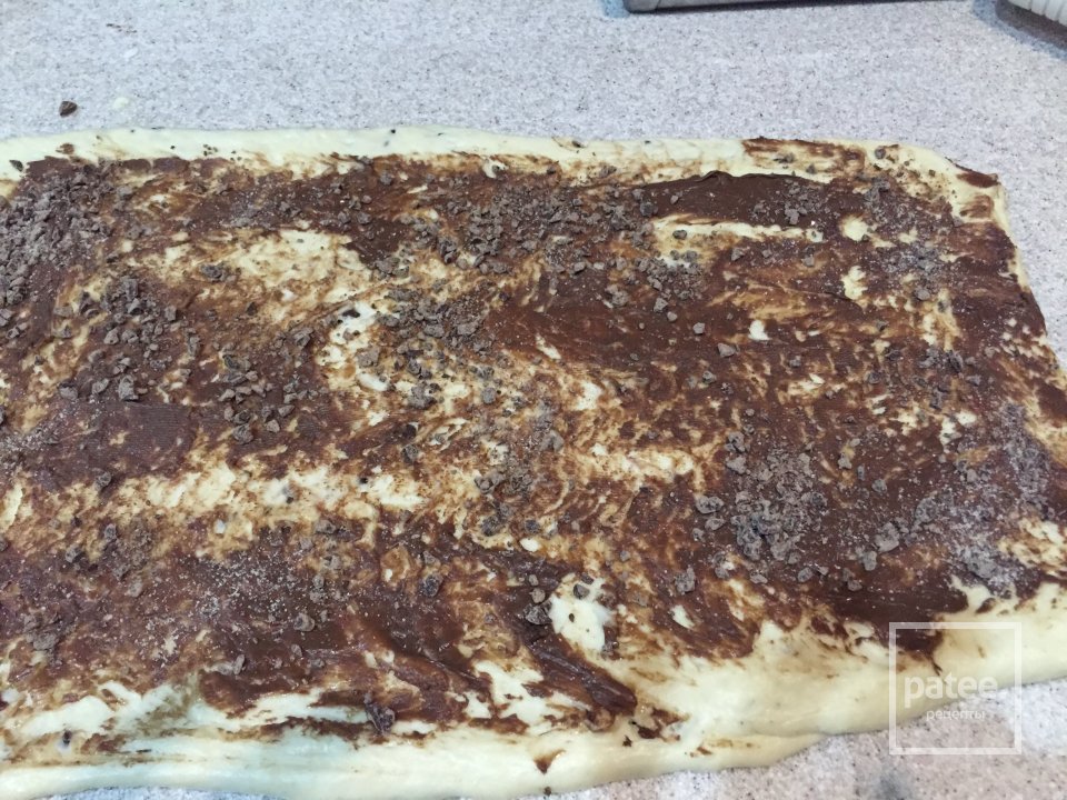 Будочки-улитки с шоколадной крошкой - Шаг 9