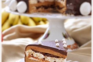 Торт Бизе ,, кофе и шоколад ,,