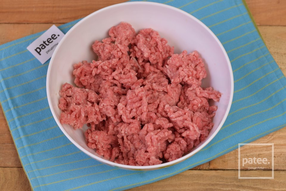 Картофельно-мясной пирог на слоеном тесте - Шаг 2