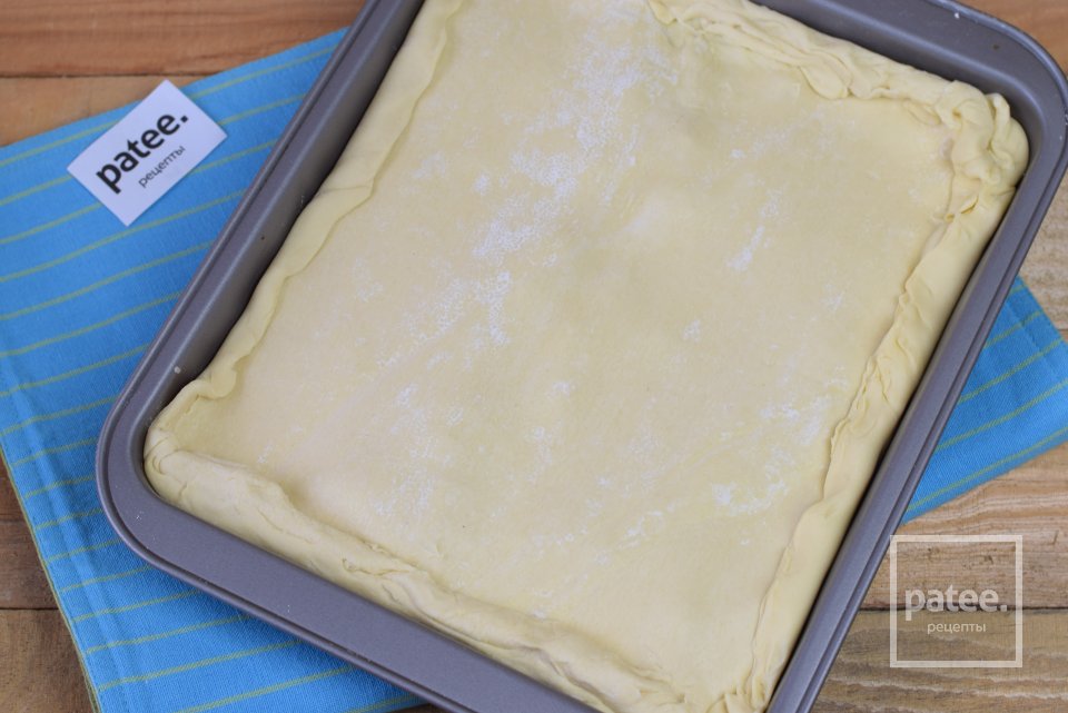 Картофельно-мясной пирог на слоеном тесте - Шаг 11