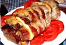 МЯСО, ЗАПЕЧЁННОЕ С СЫРОМ