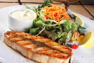  СТЕЙК ИЗ ФОРЕЛИ НА СКОВОРОДЕ