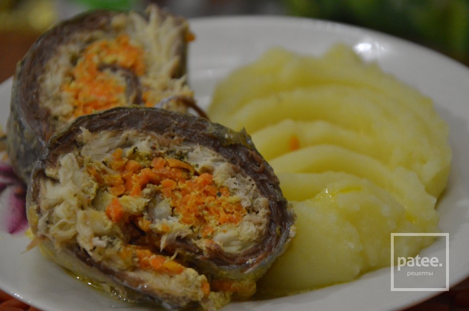 Рулеты из скумбрии с морковью и чесноком - Шаг 5