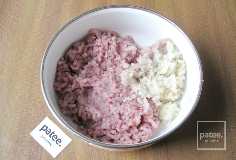 Рыбные котлеты с сыром и морковью - Шаг 3