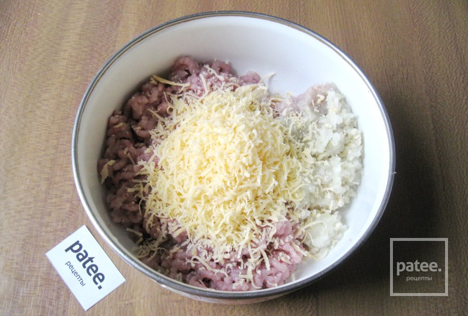 Рыбные котлеты с сыром и морковью - Шаг 4