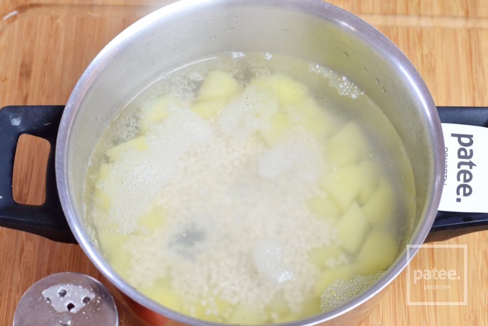 Суп с морской капустой и грибами - Шаг 4