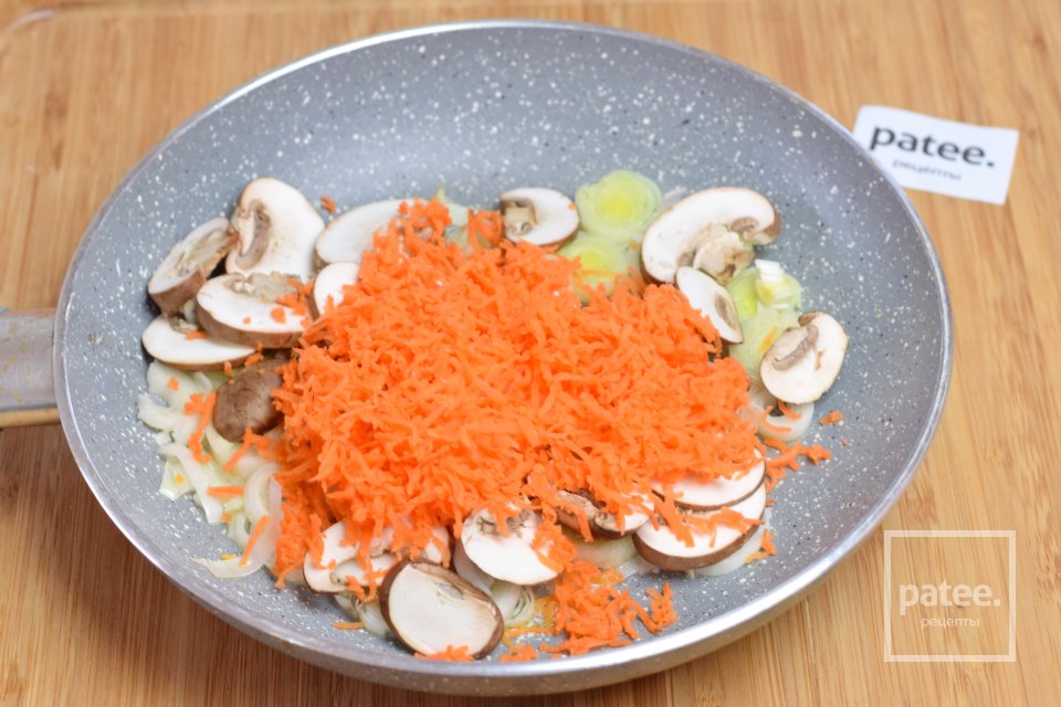 Суп с морской капустой и грибами - Шаг 10