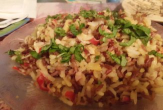 Плов с крабовыми палочками