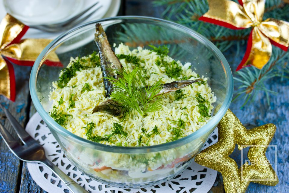 Салат Рыбки в пруду - Шаг 17