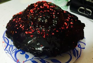 Кекс покрытый глазурью