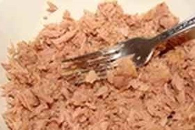 Нежный рулет с тунцом - приготовление