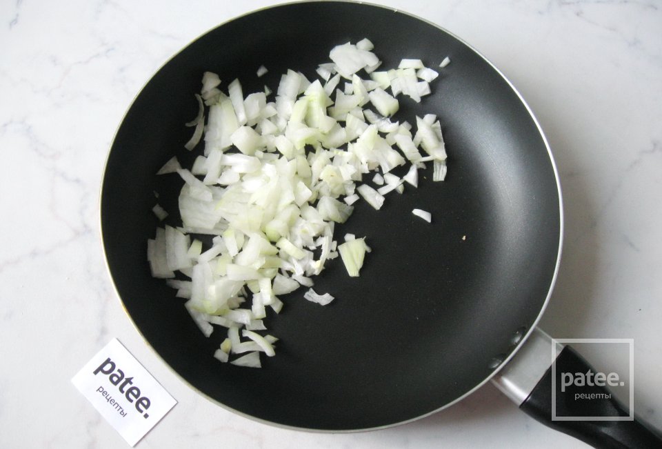 Свиная печень с грибами в соусе - Шаг 2