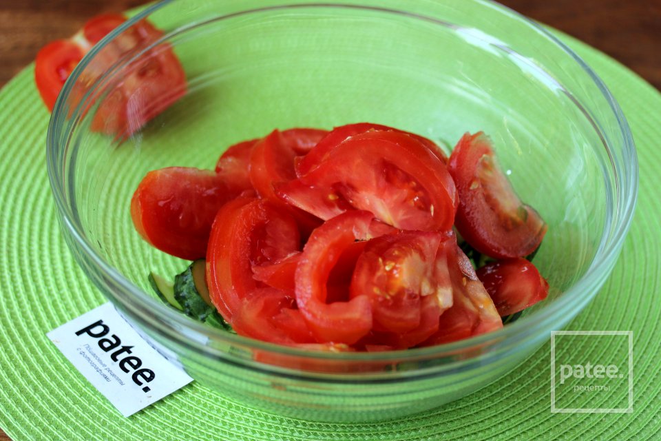 Салат с овощами, кукурузой и перепелиными яйцами - Шаг 3