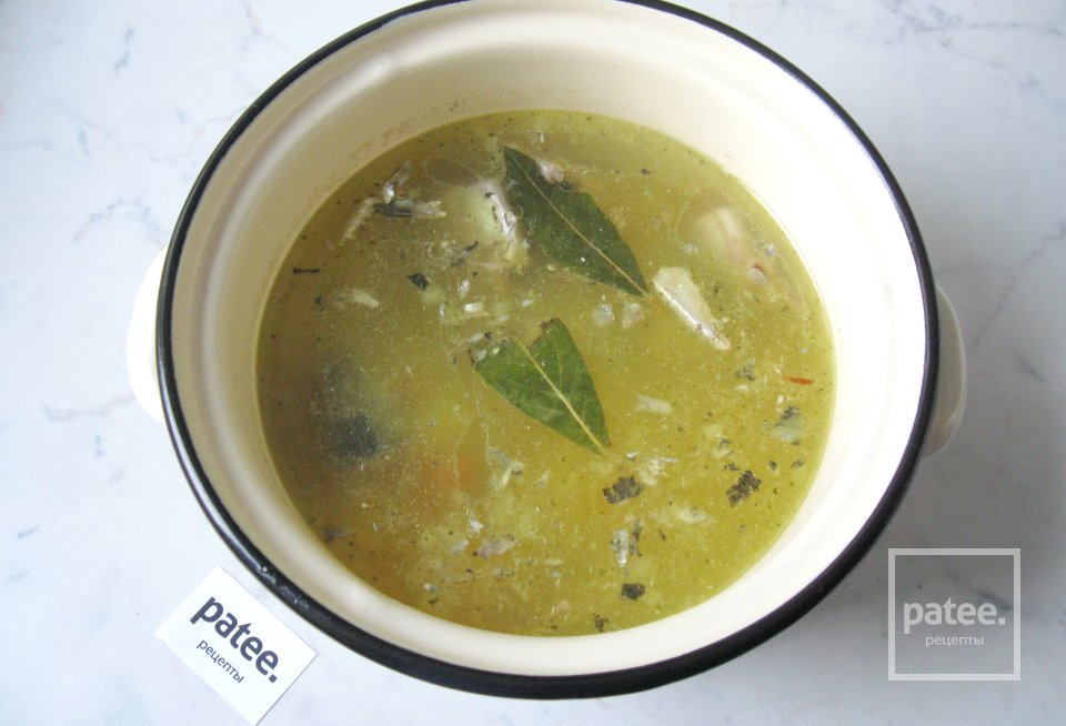Суп из консервированной сайры - Шаг 10