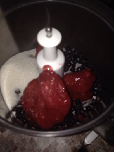 Молочно-ягодный коктейль (почти десерт) - Шаг 5