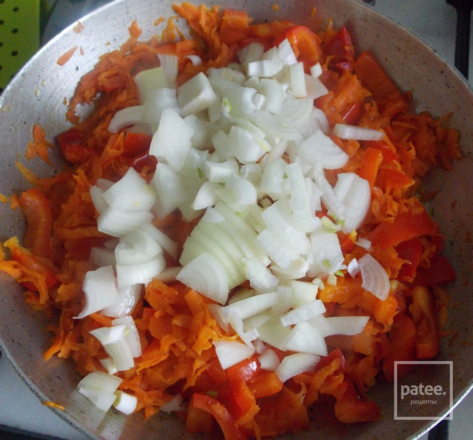 Запеканка с рисом, куриным филе, кукурузой и овощами - Шаг 8