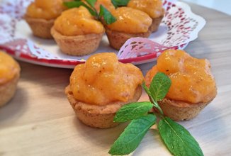 Песочные корзинки с хурмой