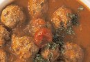 Фрикадельки в томатном соусе